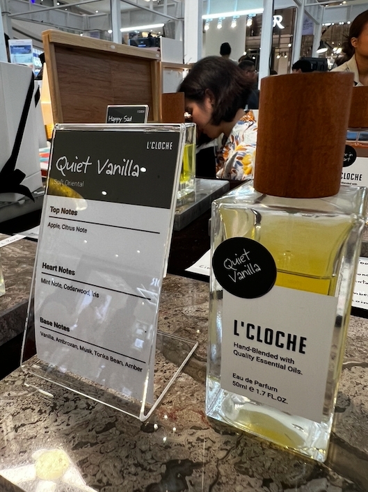 น้ำหอม Modern วนิลา กลิ่น QUIET VANILLA